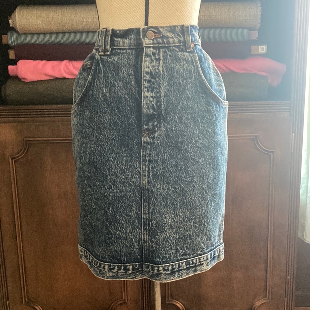 Lee denim skirt vintage